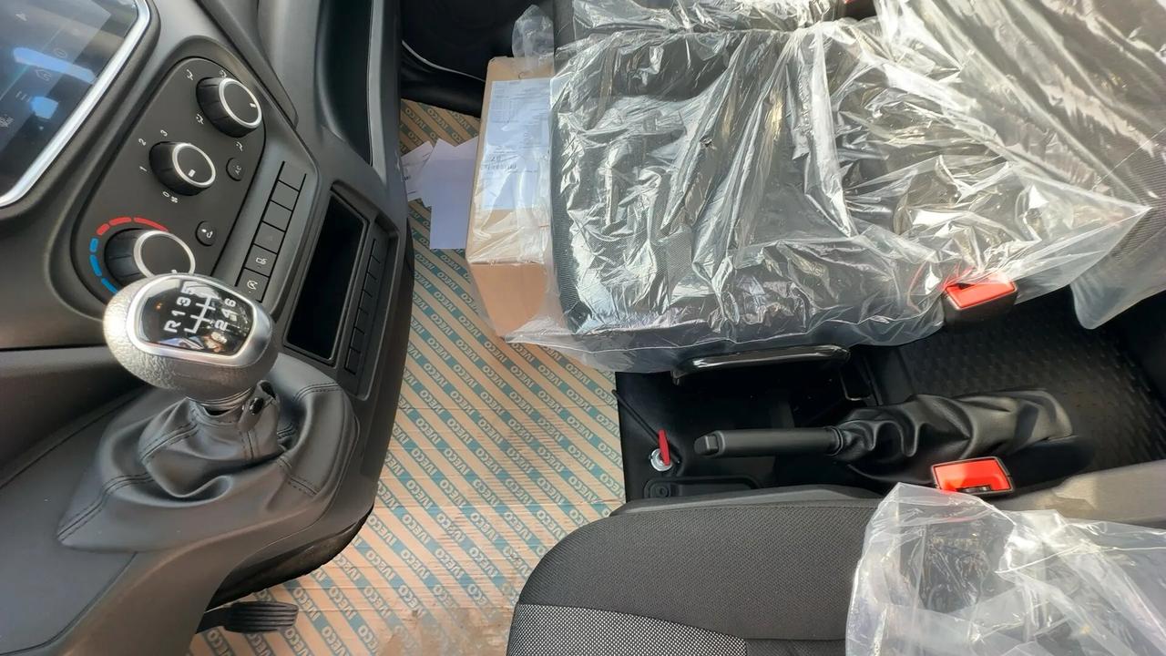 Iveco Daily DAILY35C14 2.3 136cv 3750 7P Ribaltabile