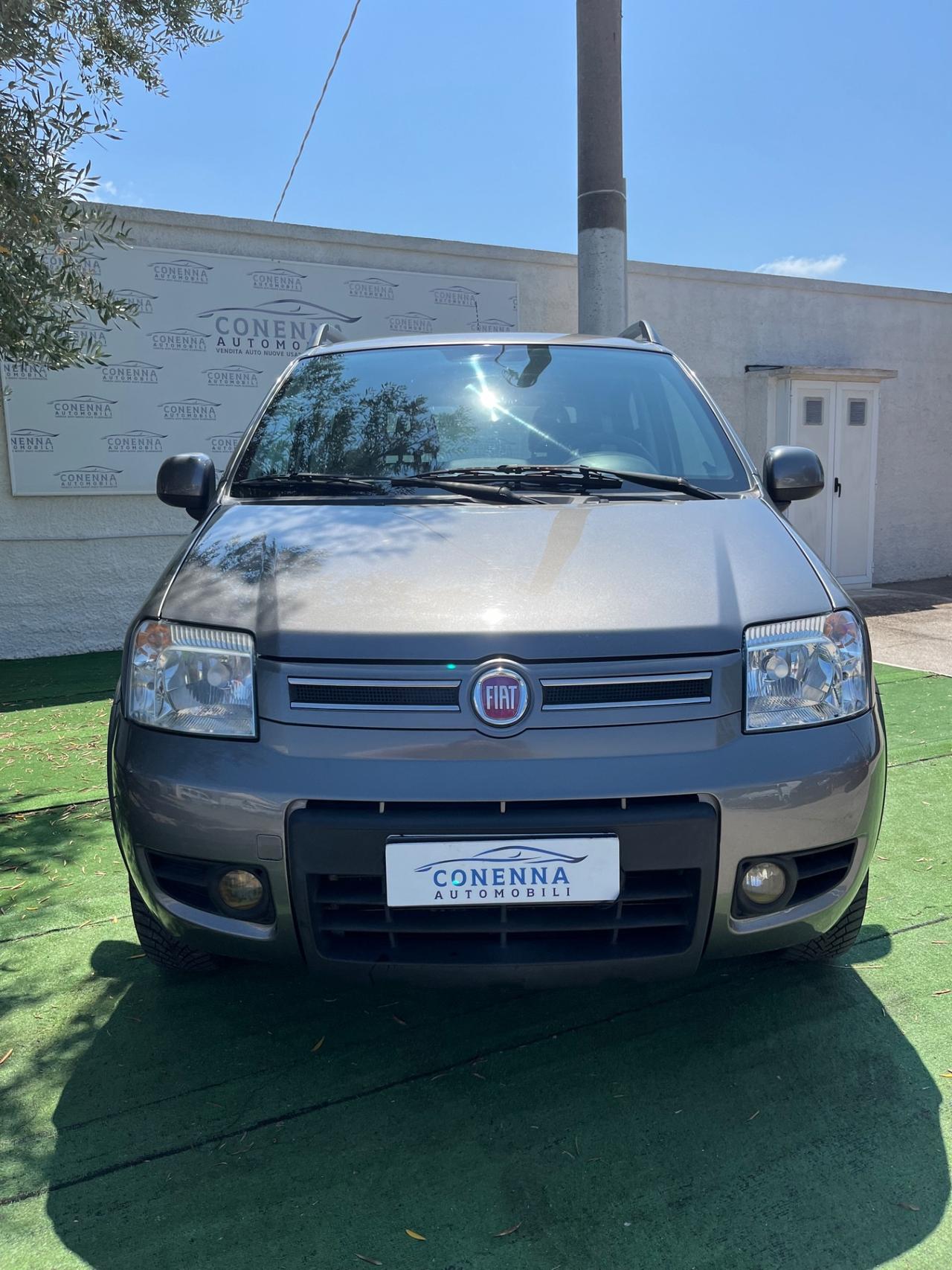Fiat Panda 1.3 MJT 16V DPF 4x4 Climbing
