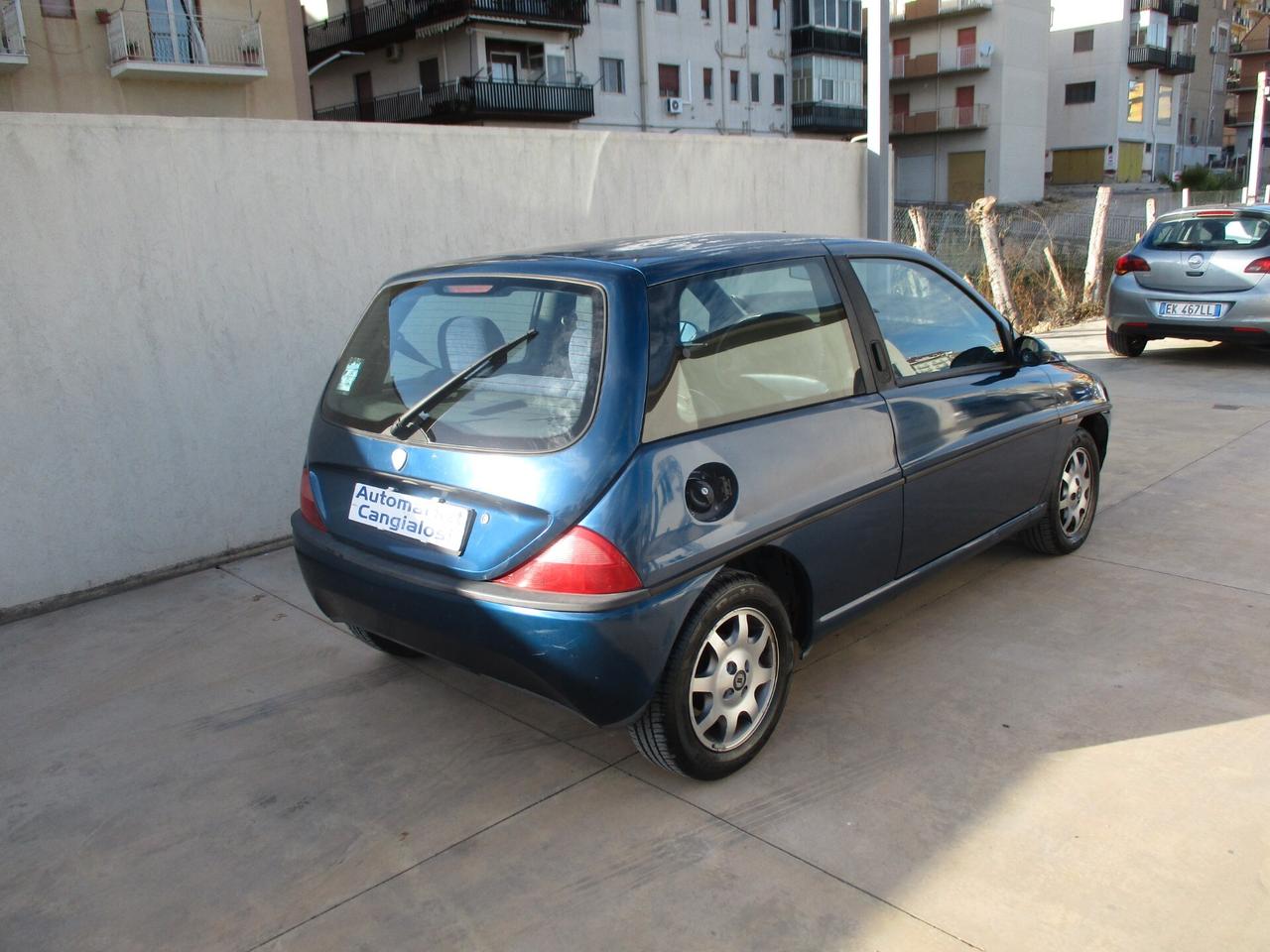 Lancia Y 1.2i cat Elefantino Blu