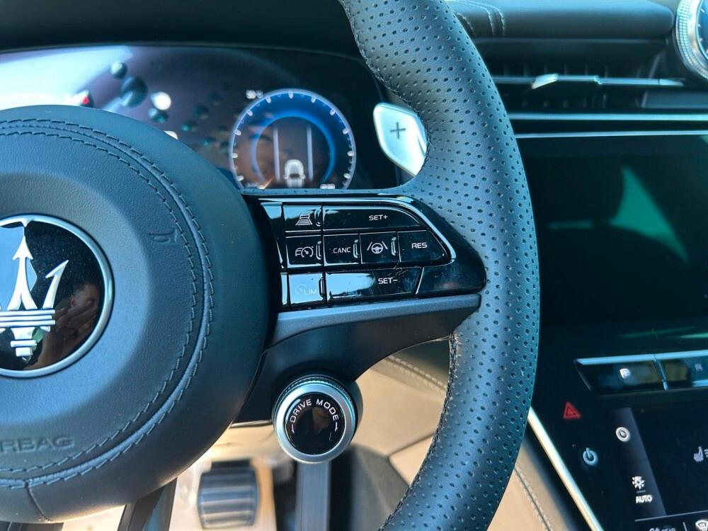 Maserati Grecale MHEV 250 CV AWD