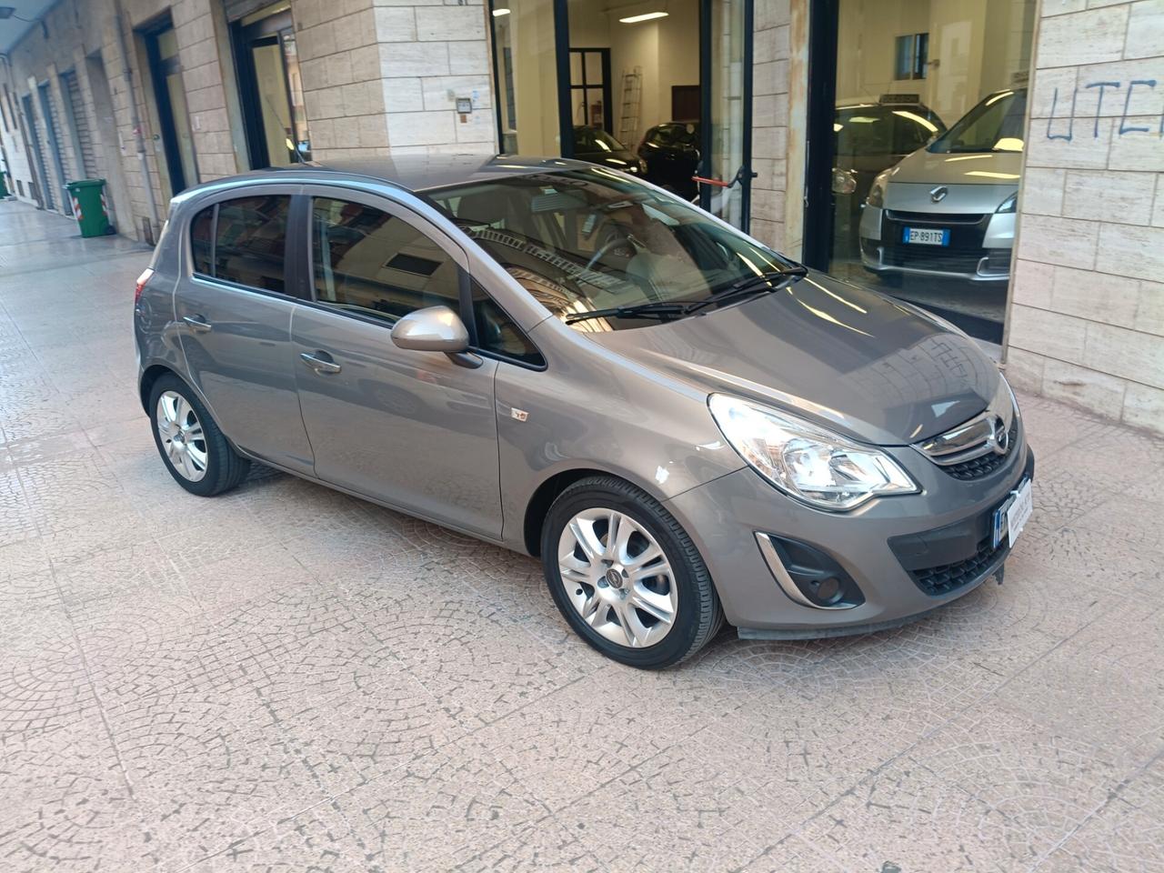 OPEL CORSA 1.2 5 PORTE-NEOPATENTATI-Euro 5490