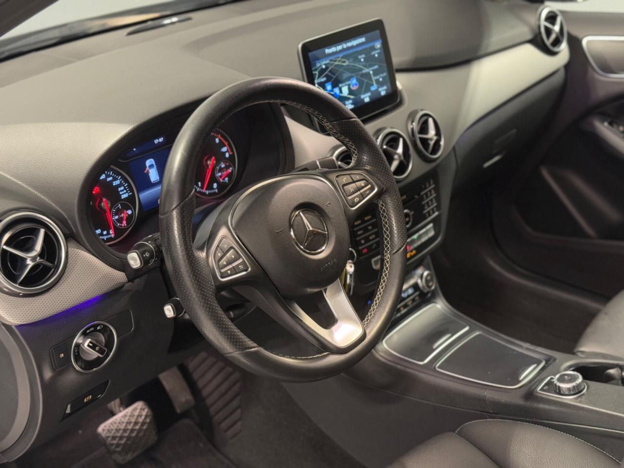 Mercedes-benz B 200 d Automatic 4Matic Premium