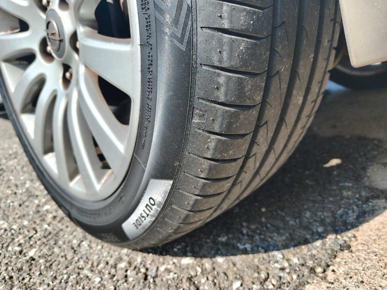 Opel Insigna 1.9 CDTI- SW - 2010