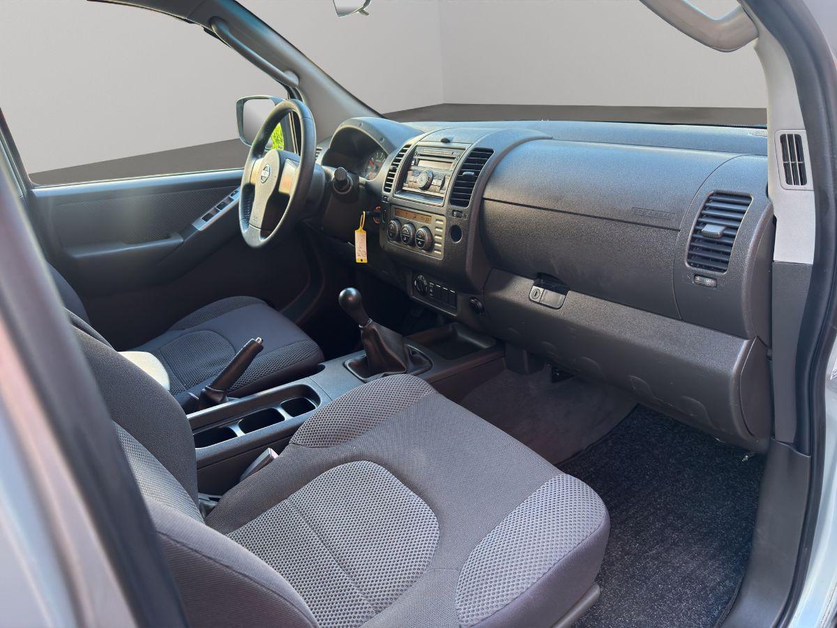NISSAN - Navara - Pick-up 2.5 dCi 171cv Double Cab LE 4x4 sport