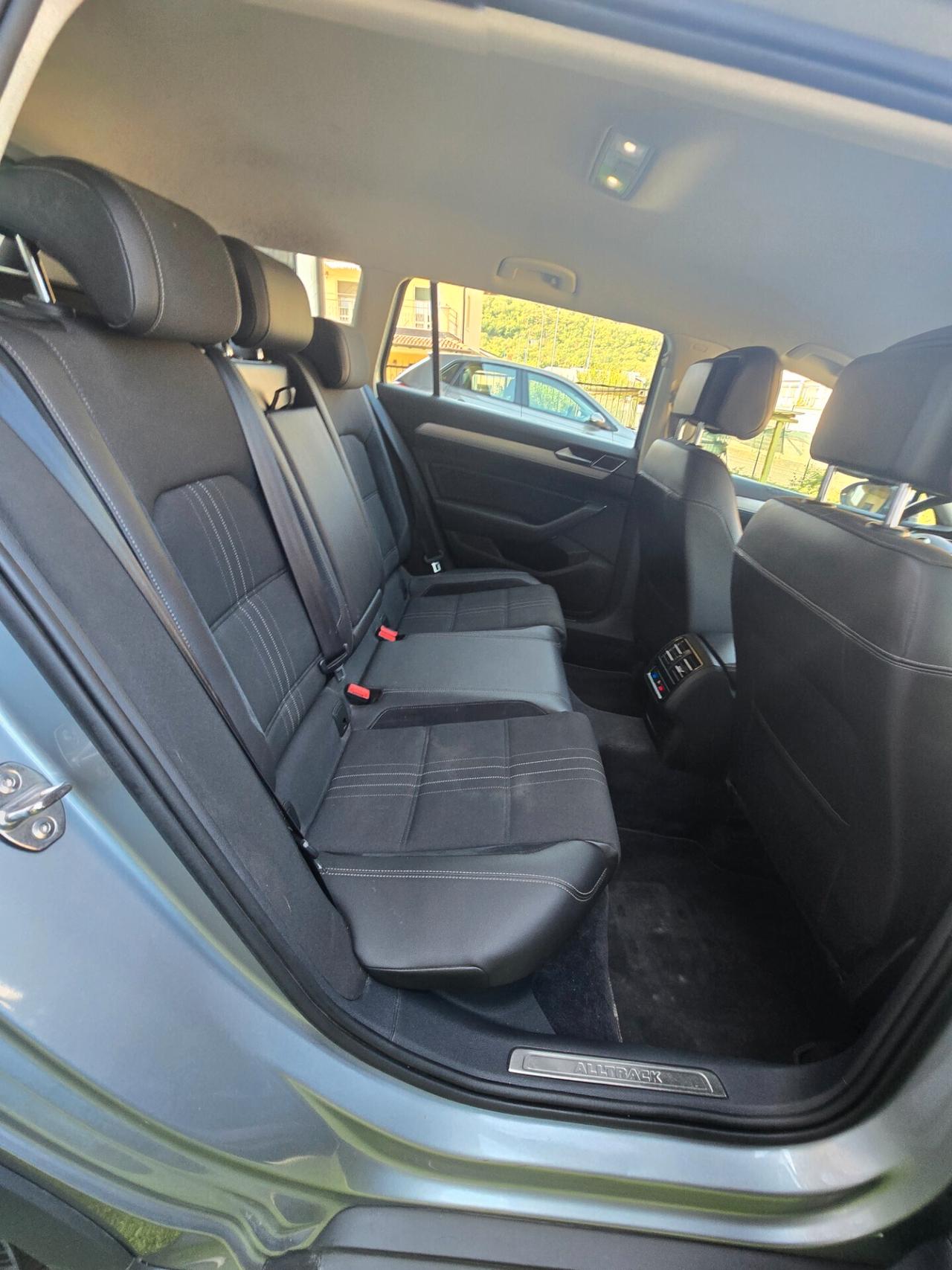 VW PASSAT ALLTRACK 2.0TDI 190CV Executive 170000KM-2018