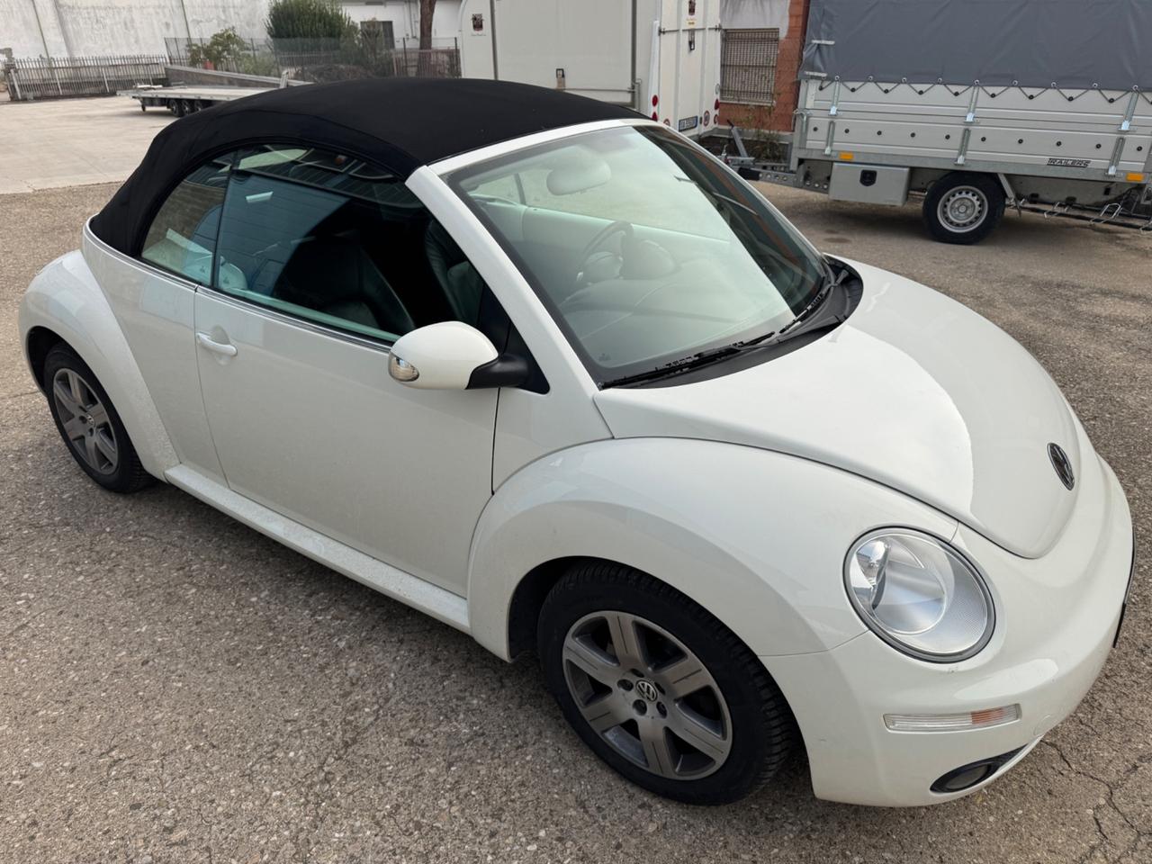 Volkswagen New Beetle 1.9 TDI 105CV Cabrio