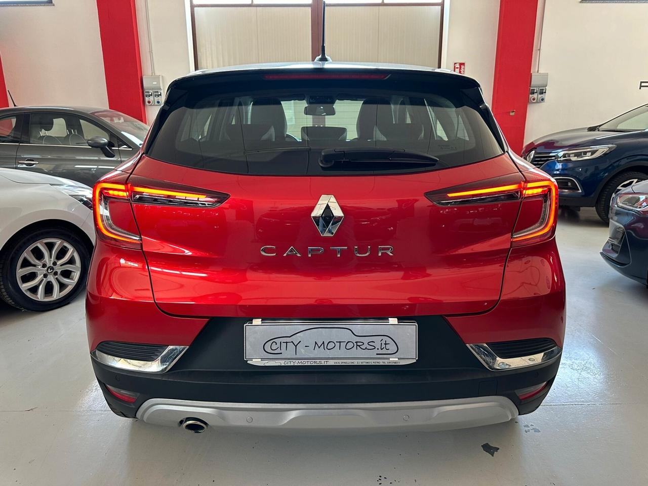 Renault Captur 1.5 Dci 115 Cv EDC Intens