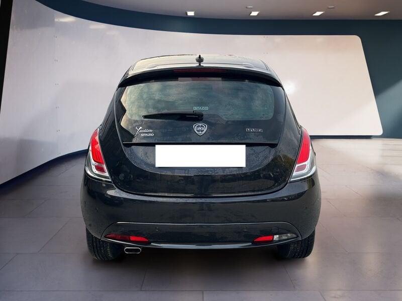 Lancia Ypsilon III 2015 1.0 hybrid Gold s&s 70cv