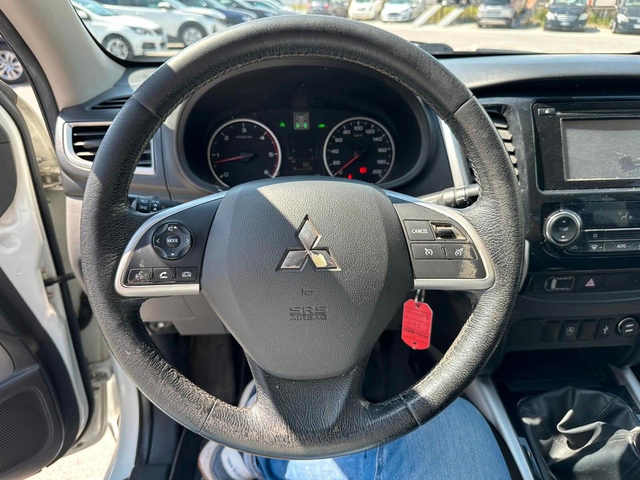 Mitsubishi L200 2.4 DI-D/154CV Double Cab Intense