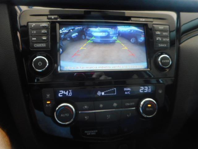 NISSAN Qashqai 1.6 dCi 2WD Acenta Premium