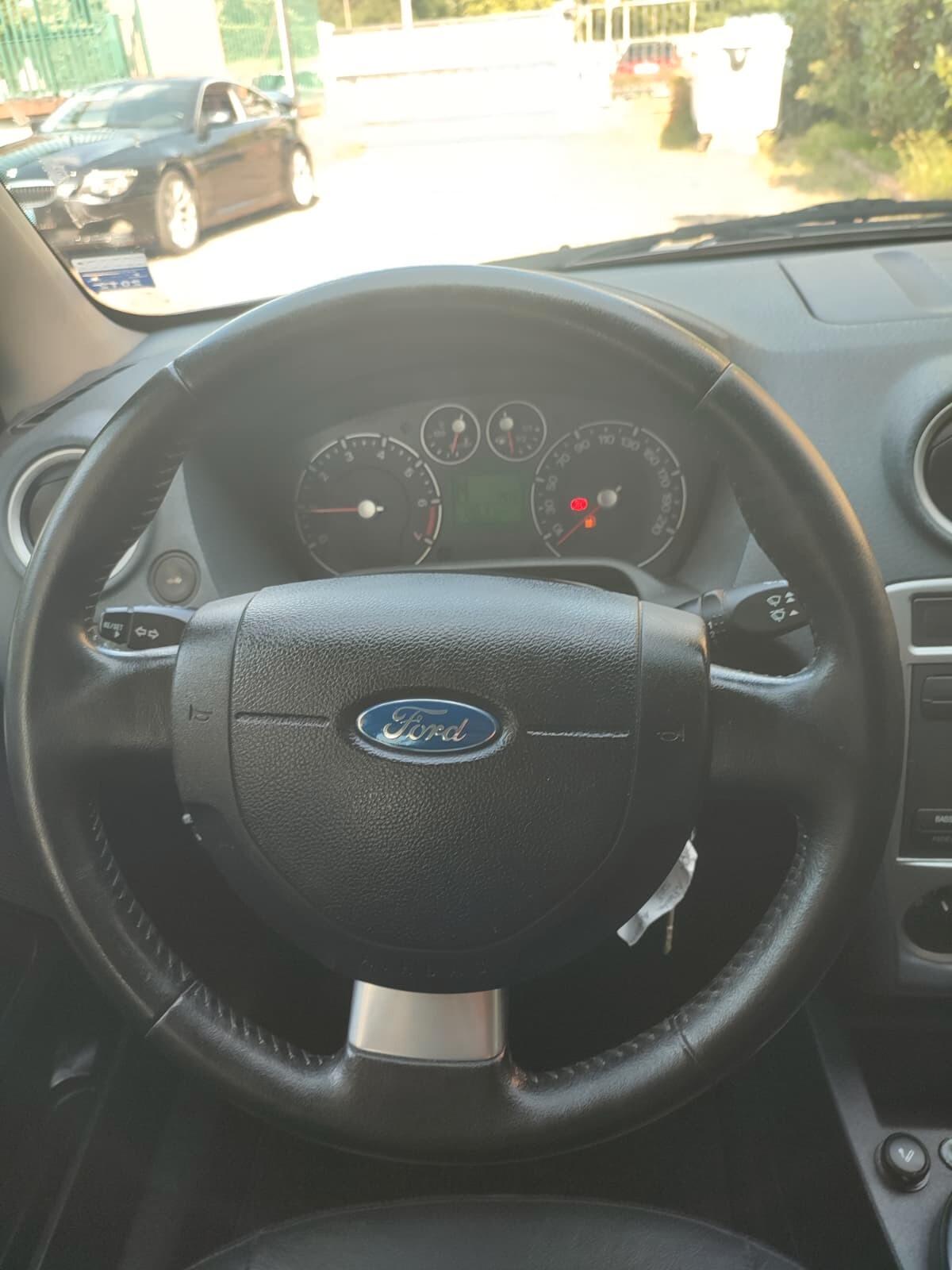 Ford Fusion 1.4 16V aut. 5p. Titanium