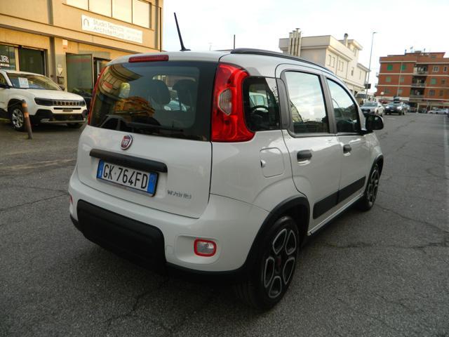 FIAT Panda 1.0 Hybrid 70CV 5POSTI - UNIPRO TAGLIANDATA