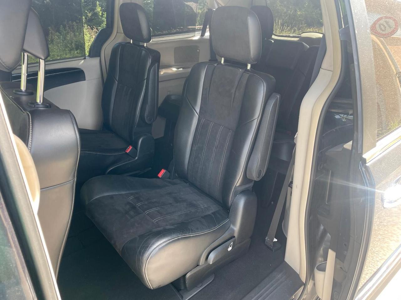 Lancia Voyager 2.8 Turbodiesel Platinum 177 CV