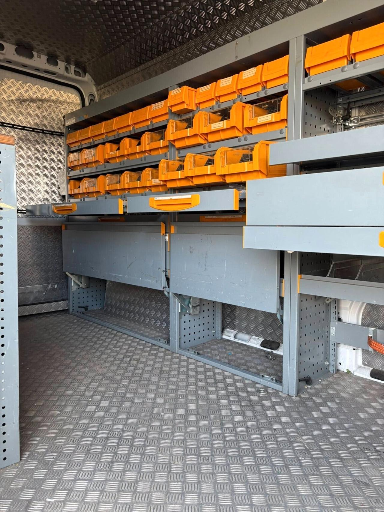 Fiat Ducato maxi 180cv officina mobile inverter 1200w