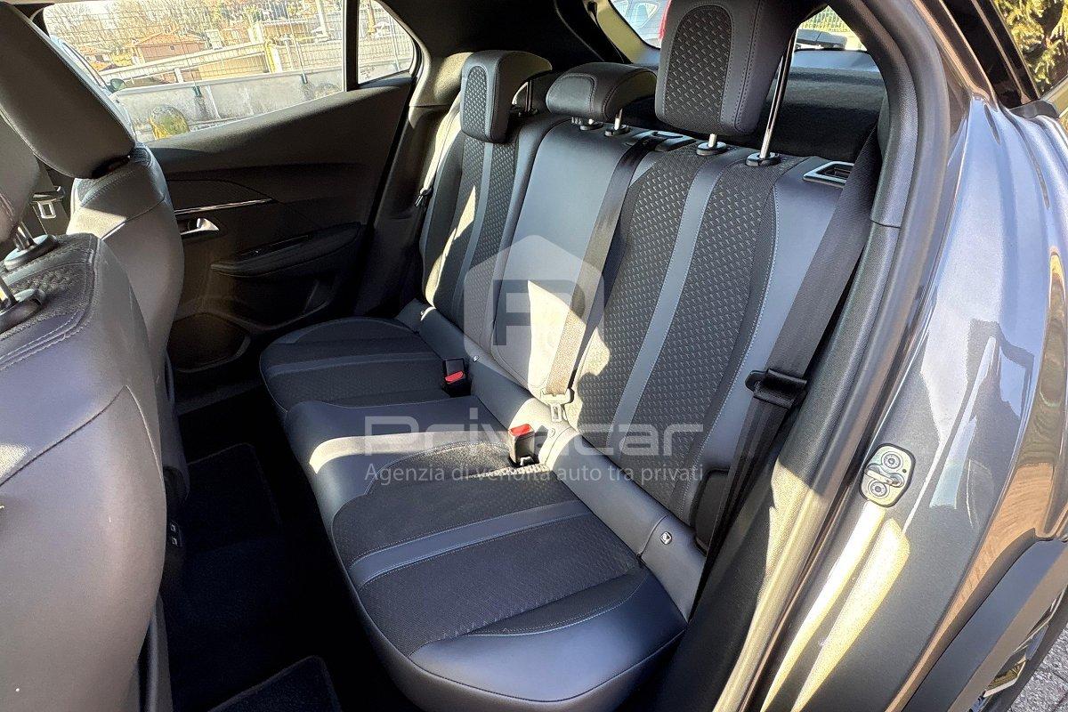 PEUGEOT 2008 PureTech 130 S&S Allure Navi Pack