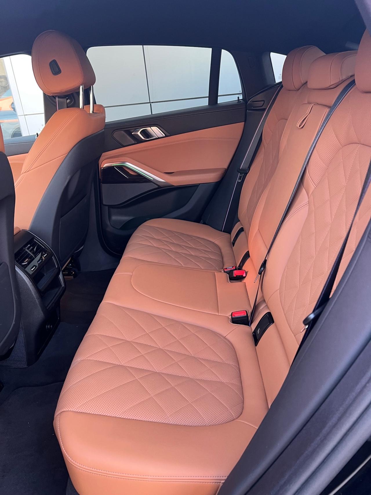 BMW X6 xdrive30d MSport possibilità noleggio noscoring