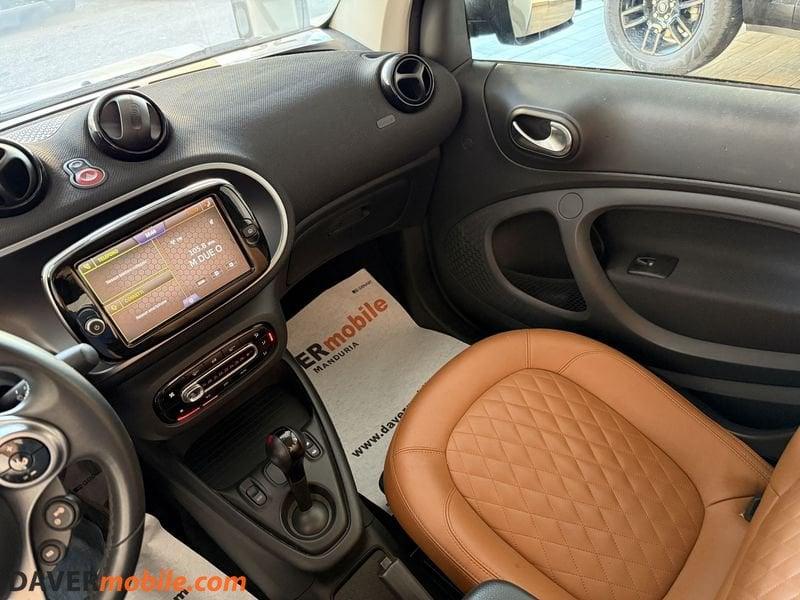 smart fortwo EQ cabrio Passion