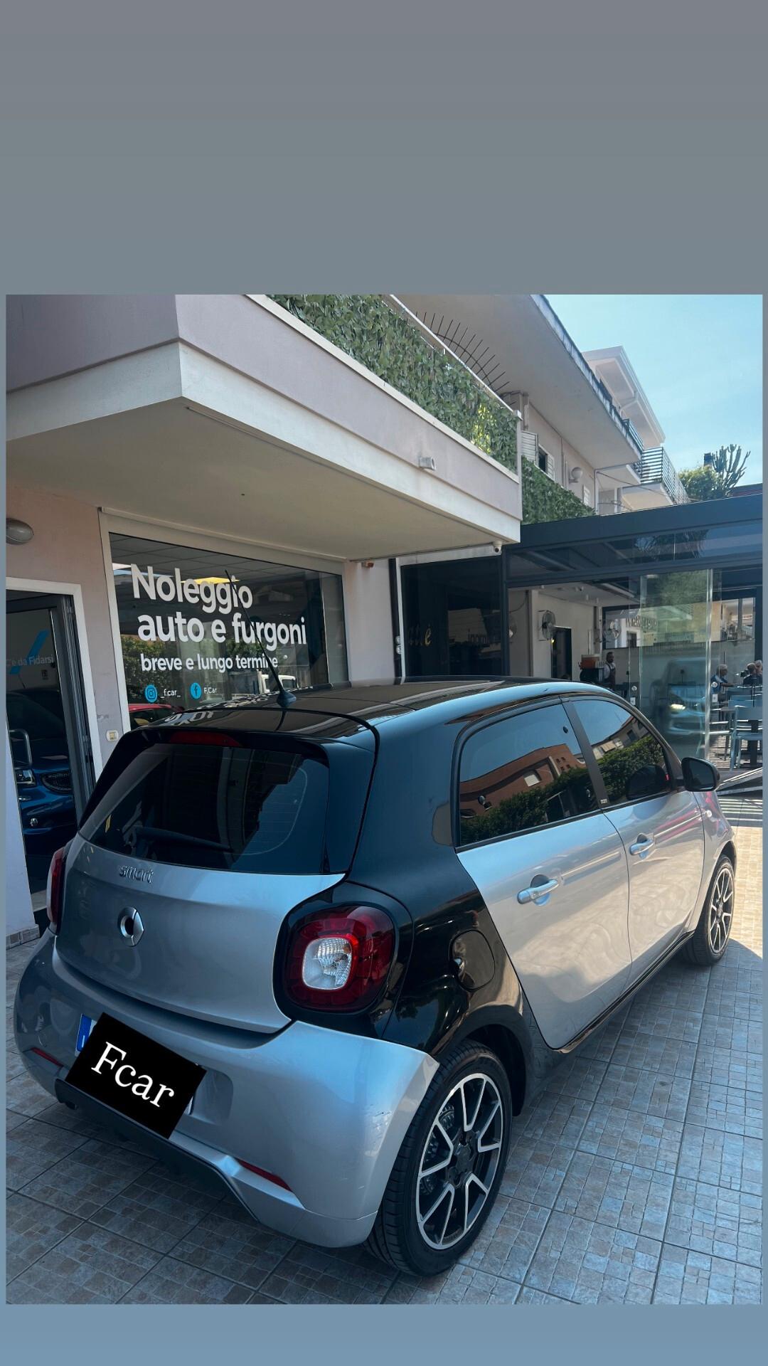 Smart ForFour 70 1.0 twinamic Passion ALLESTIMENTO BRABUS
