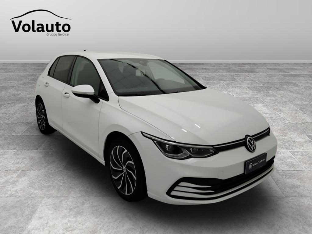 VOLKSWAGEN Golf VIII 2020 - Golf 1.0 etsi evo Life 110cv dsg
