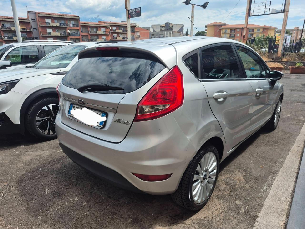 Ford Fiesta 1.4 TDCi 5p. Titanium