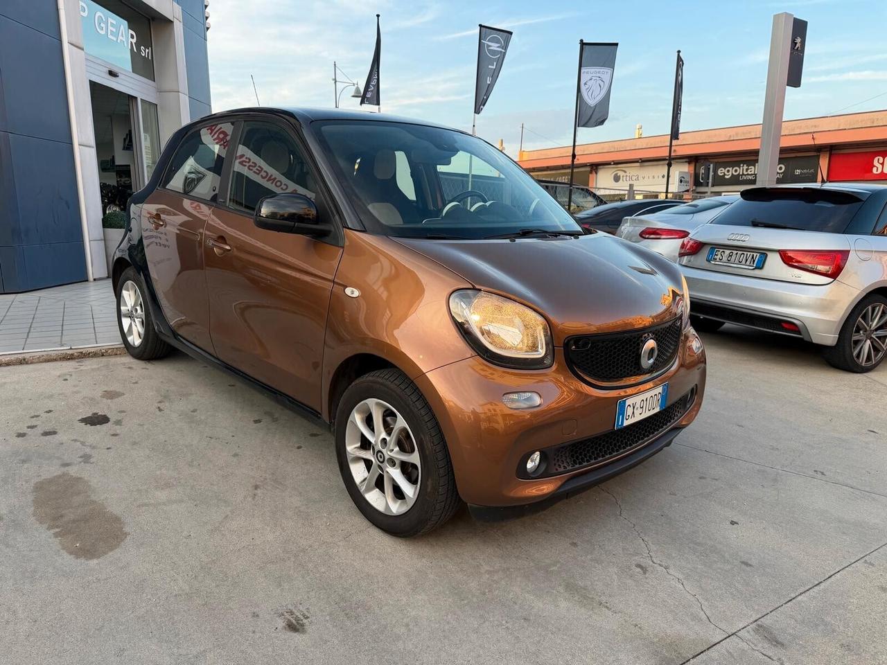 Smart ForFour 70 1.0 Youngster