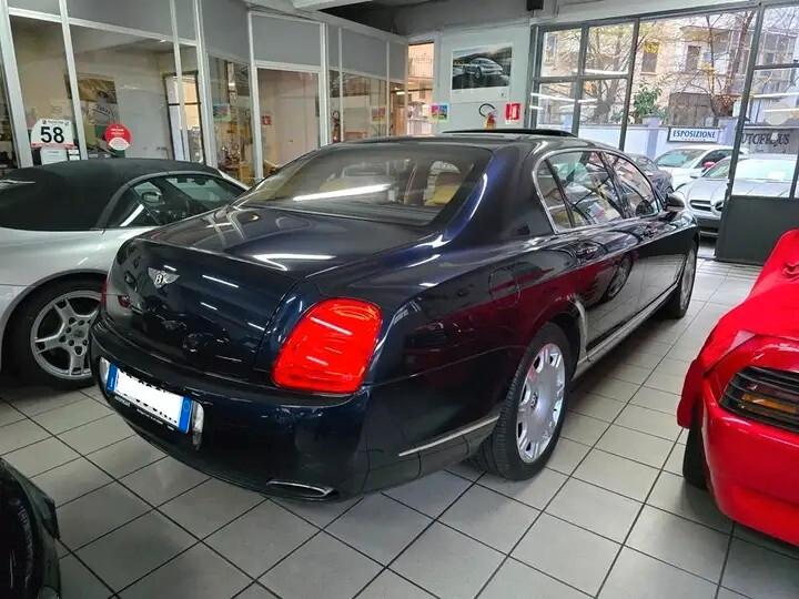 Bentley Continental Flying Spur BOOK BENTLEY/CRS A LIBRETTO