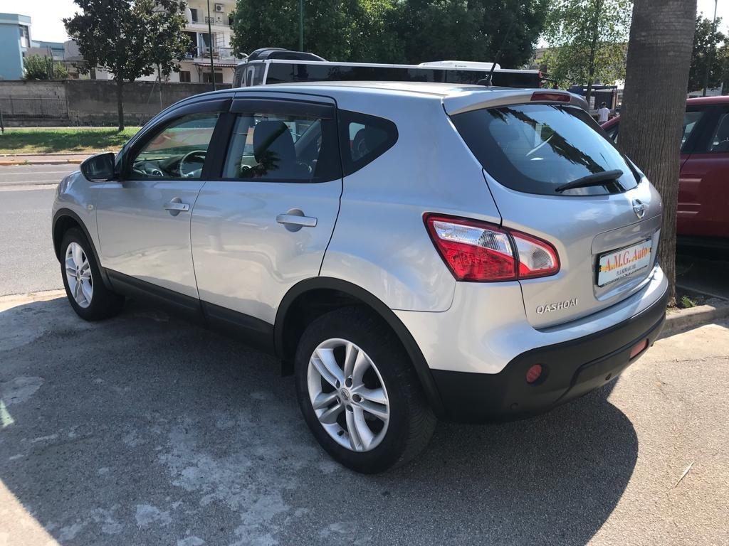 Nissan Qashqai 1.5 dCi DPF Tekna 110 CV 81 KW pari al nuovo