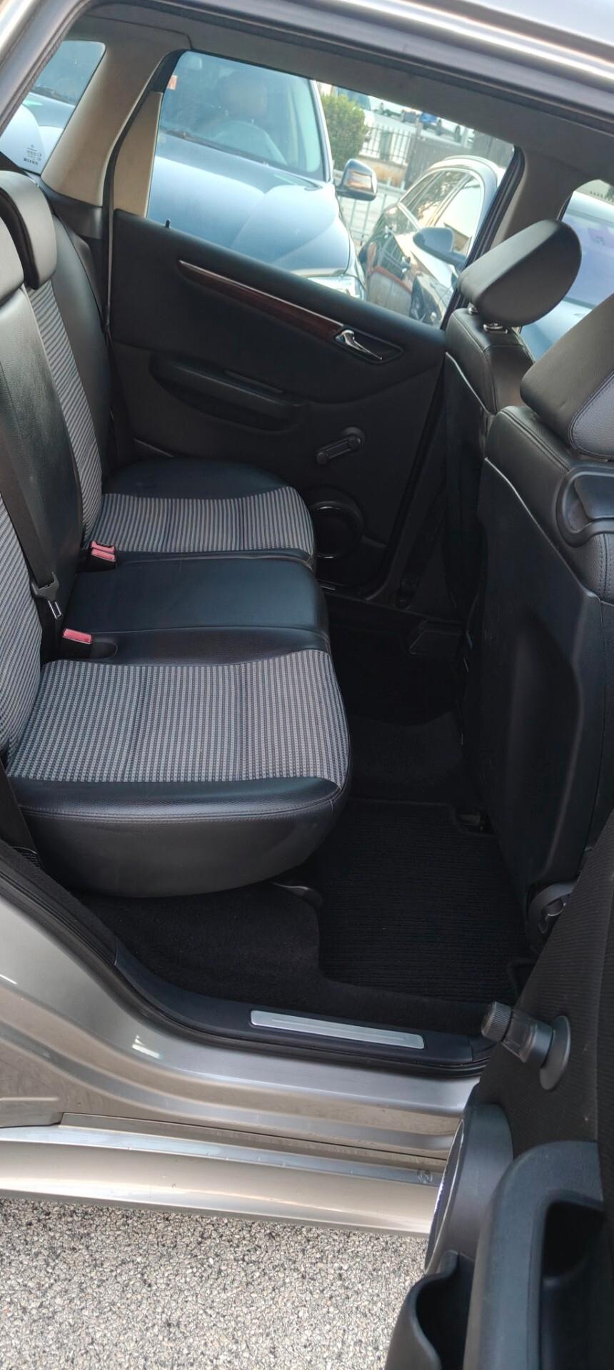 Mercedes-benz B 200 CDI Chrome