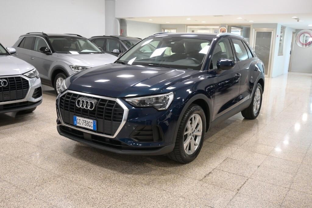 AUDI Q3 35 TDI 150CV S-TRONIC BUSINESS SPORT ( FARI LED - VIRTUAL COCKPIT - ADAPTIVE CRUISE - NAVI - MIRROR - PDC - TELECAMERA POST. - CERCHI 18 )