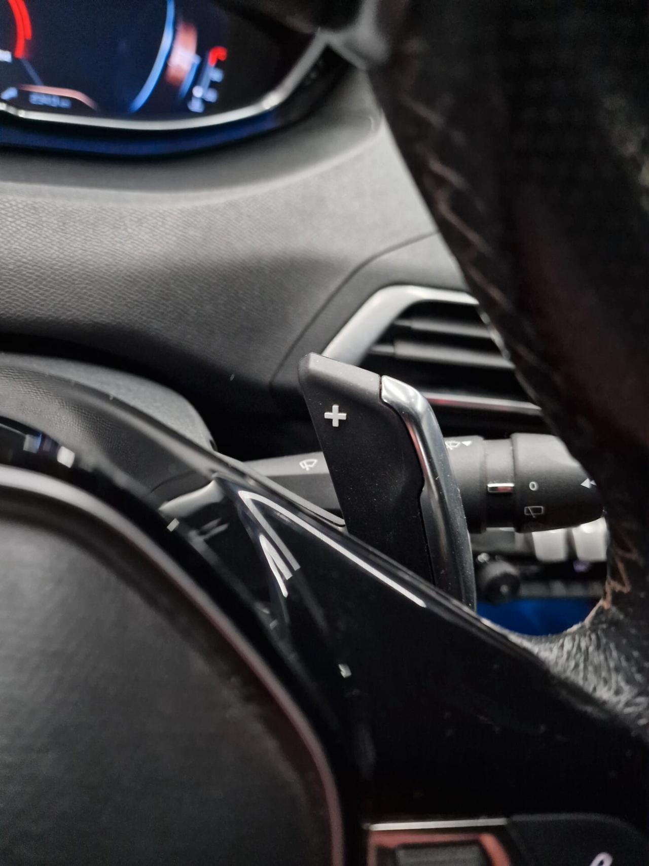 Peugeot 3008 1.5 BlueHDi 130 S&S EAT8 GT Line