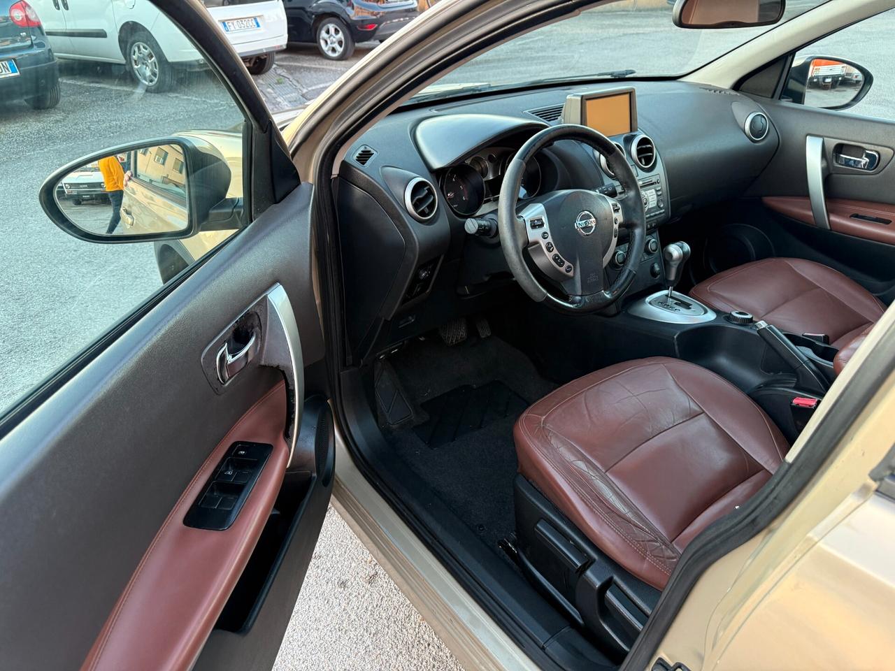 Nissan Qashqai 2.0 dCi DPF 4WD Tekna