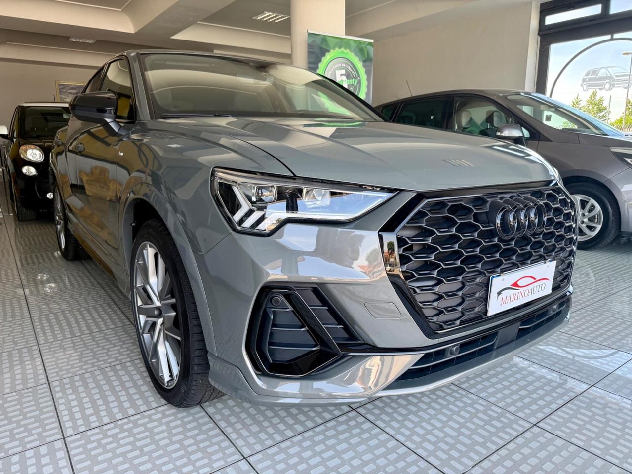 Audi Q3 35 TDI S tronic Identity Black SLine