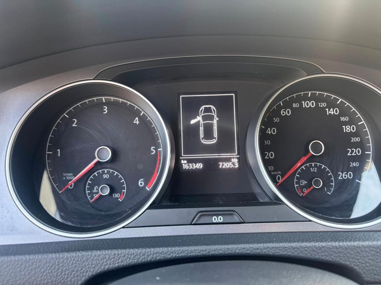 VOLKSWAGEN GOLF 7