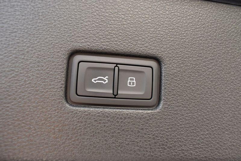 Audi Q8 50 TDI 286 CV SPORT quattro tiptronic S LINE IVA ESPOSTA