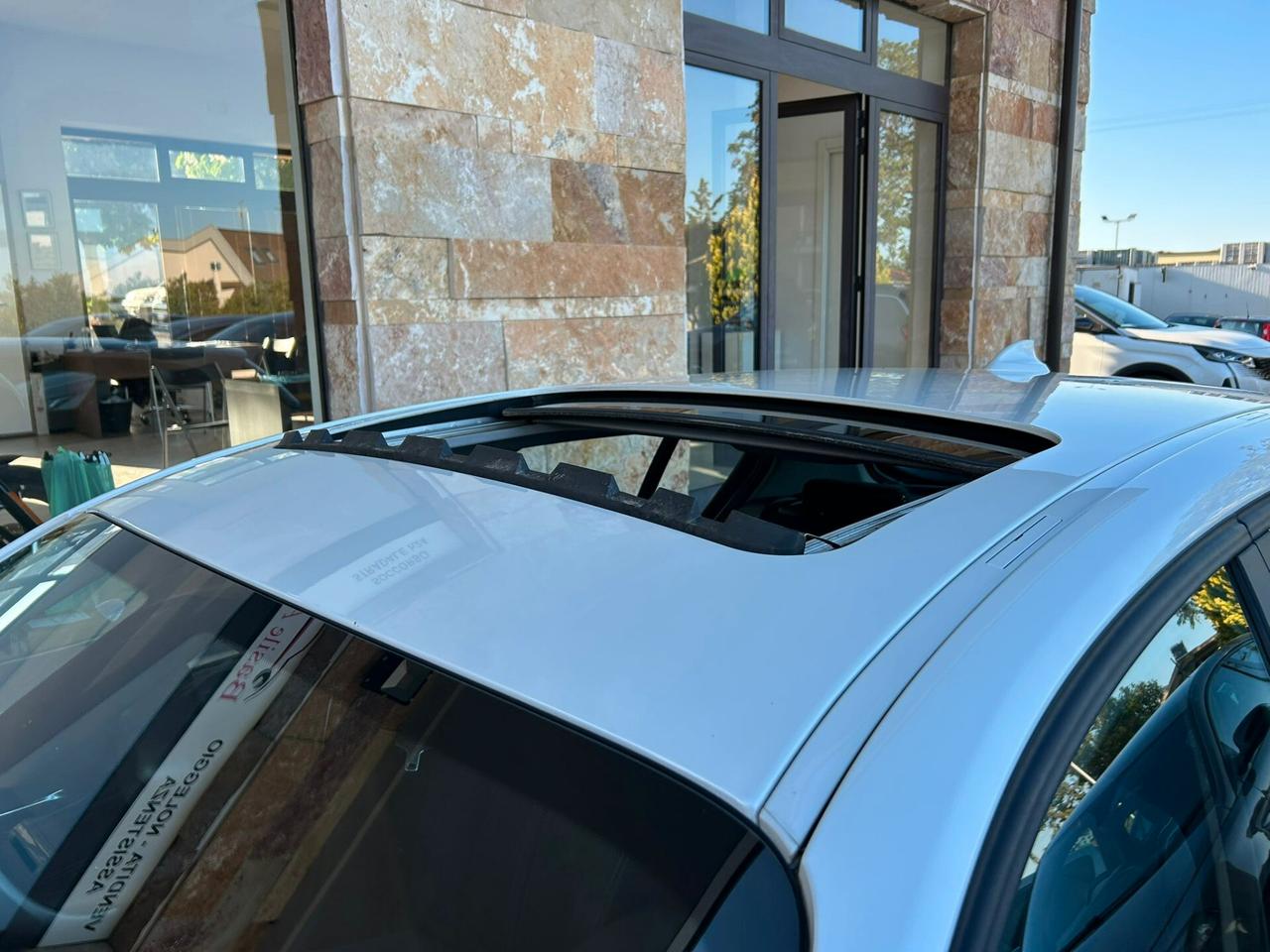 Bmw 114 114d 5p. Advantage