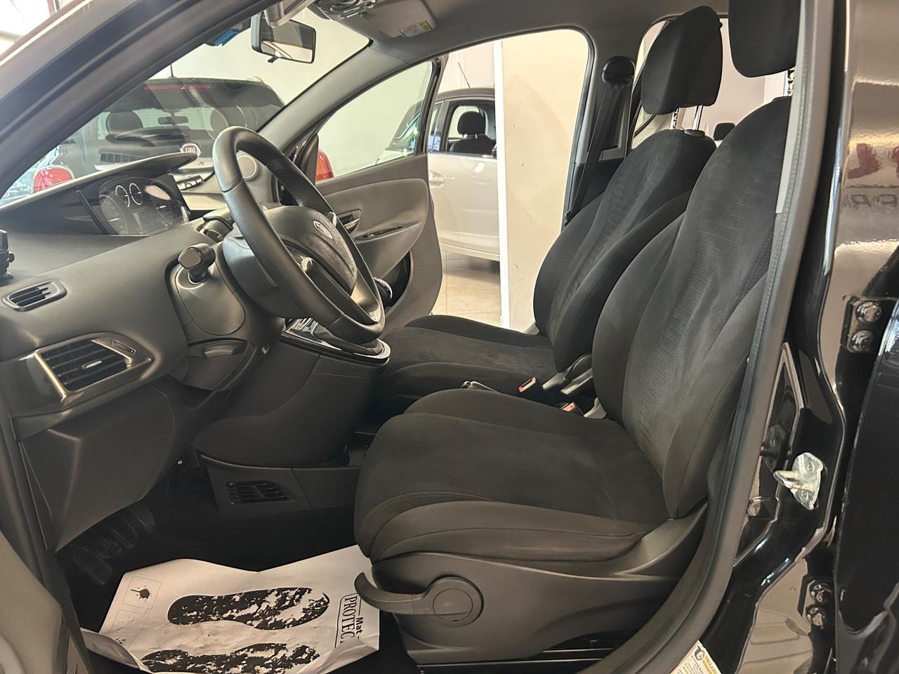 Lancia Ypsilon 1.2 GPL 51kw 2015