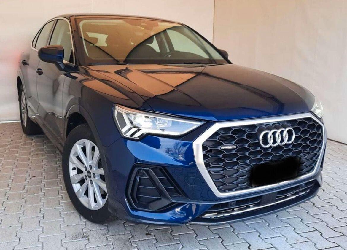 Audi Q3 35 TDI S tronic Business AUTO A NOLEGGIO NO SCORING