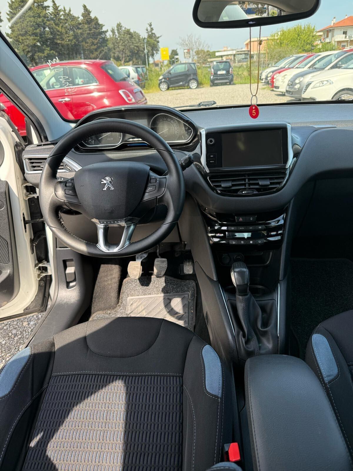 Peugeot 208 PureTech 82 5 porte Active