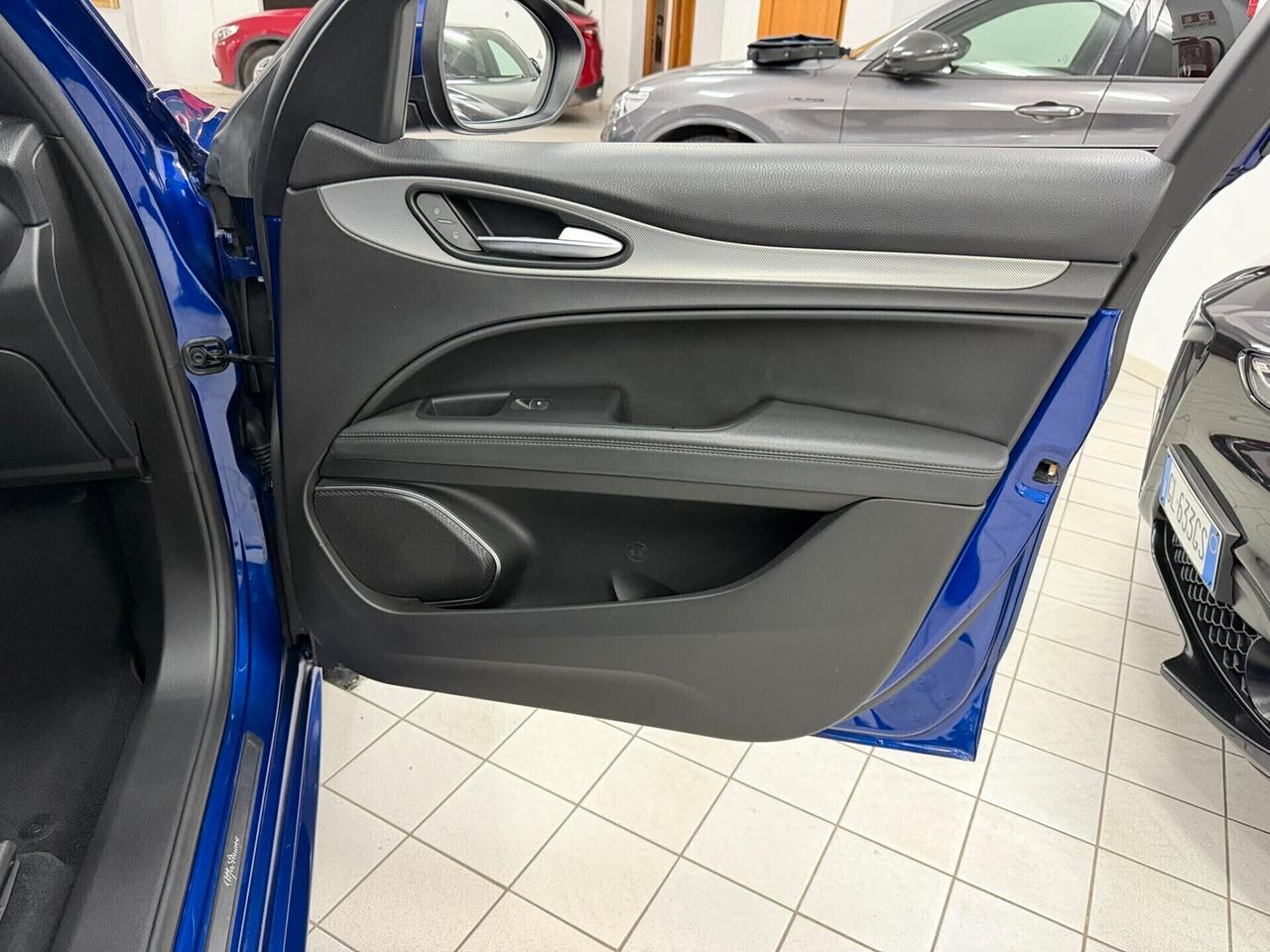 2.2 TD 210 VELOCE Q4 GOMME NUOVE RUOTINO