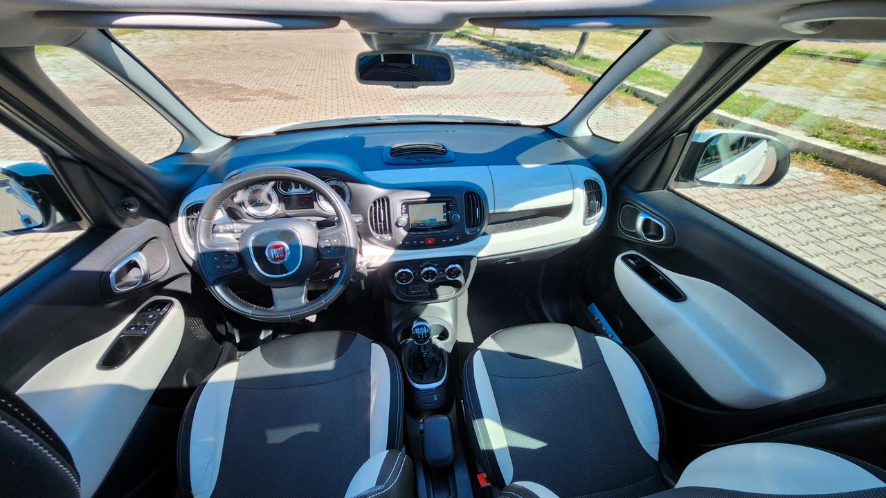 Fiat 500L 1.6 Multijet 120 CV Trekking tetto panoramico