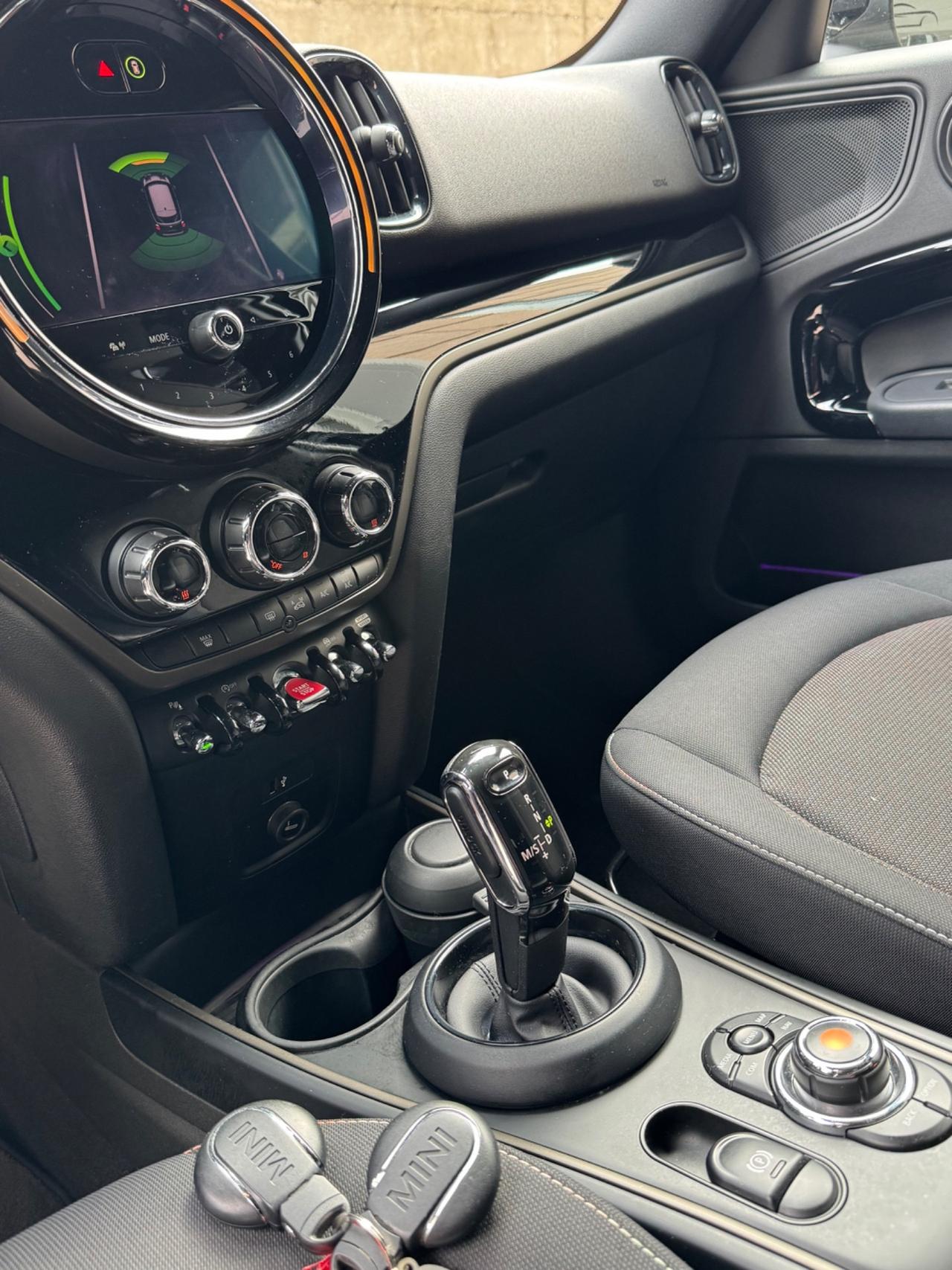 Mini Cooper D Countryman 2.0 MY 2021