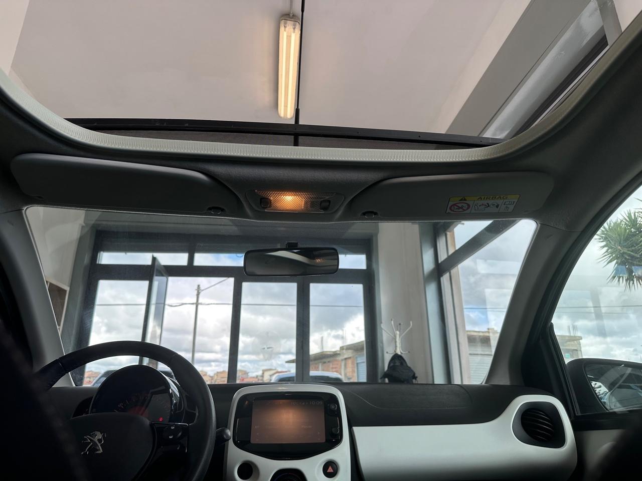 Peugeot 108 Cabrio 1.2 82cv Allure Top 5 Porte