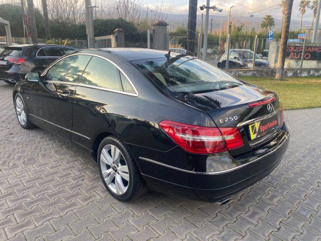 MERCEDES-BENZ E 250 CDI Coupé BlueEFFICIENCY Avantgarde