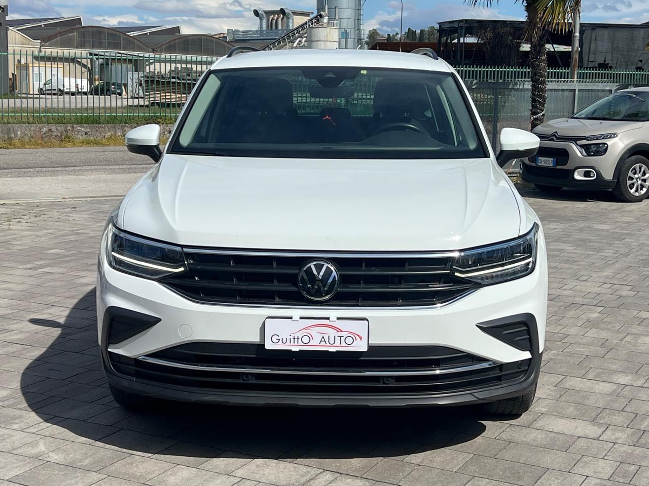 Volkswagen Tiguan 2.0 TDI 150 CV SCR DSG FINANZIABILE