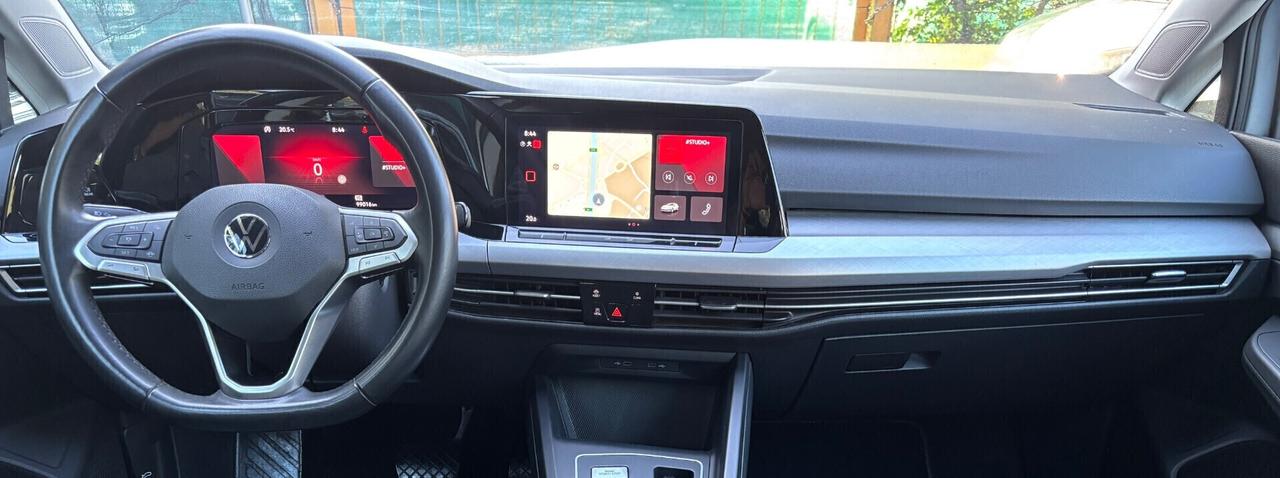 Volkswagen Golf 1.0 eTSI DSG HYBRID OK NEOPATENTATI