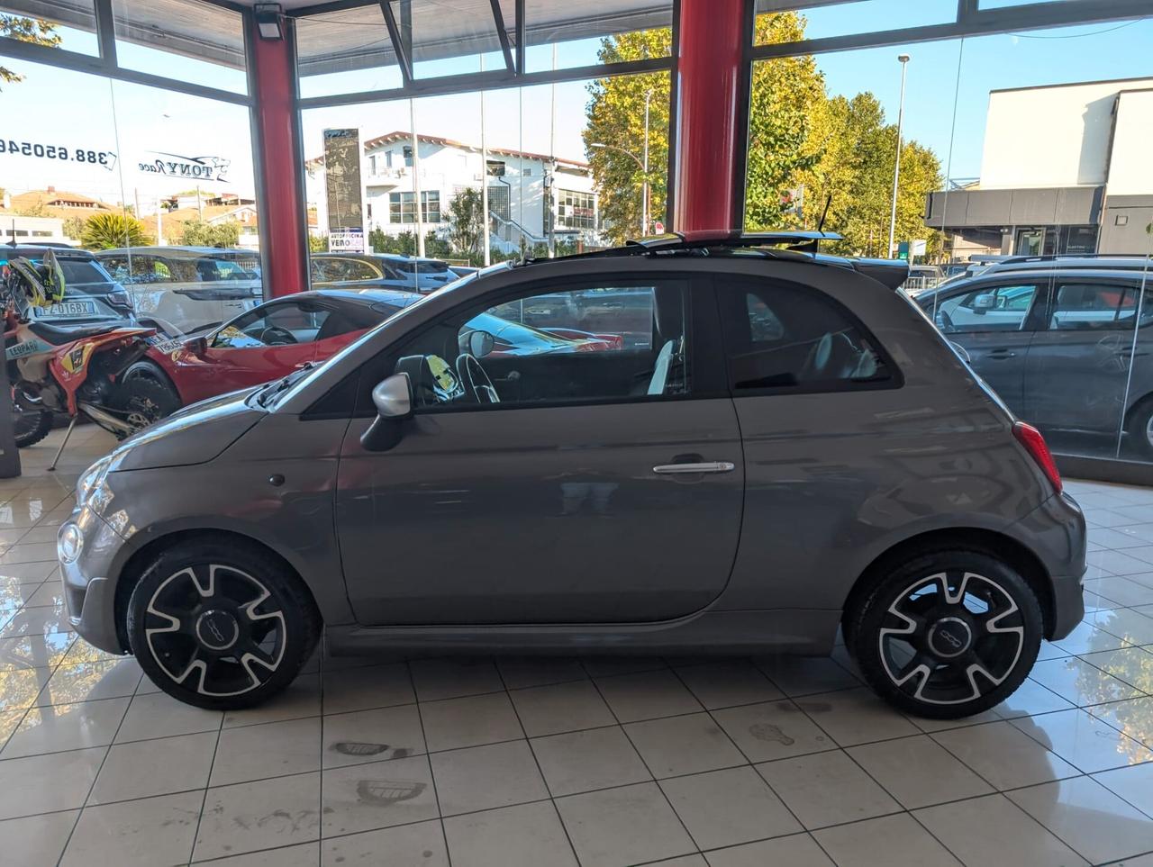 Fiat 500 1.0 Hybrid Tetto (ALLESTIMENTO ABARTH)