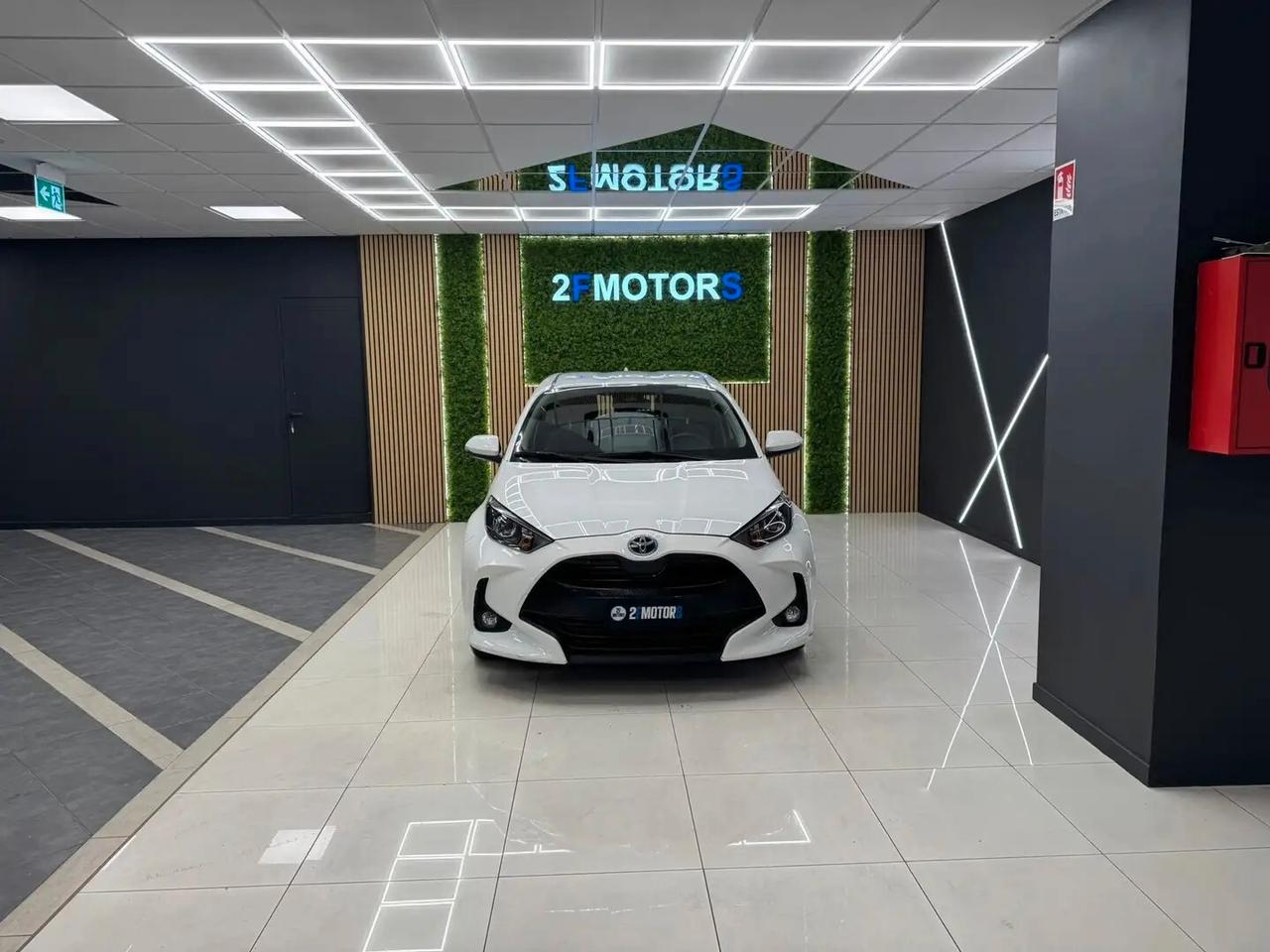 Toyota Yaris 1.5 Hybrid 5 porte Trend