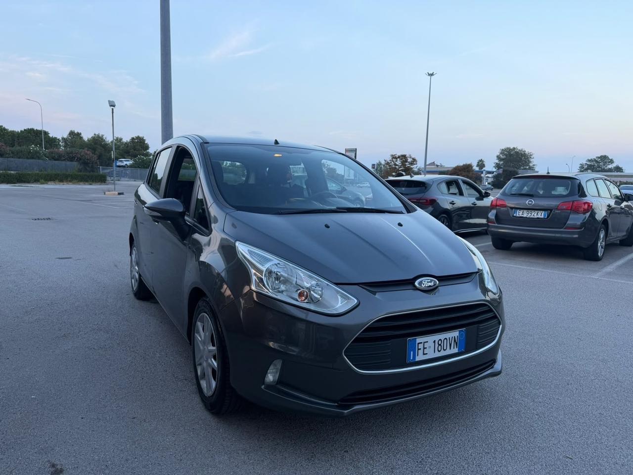 Ford B-Max 1.5 TDCi 95 CV Business