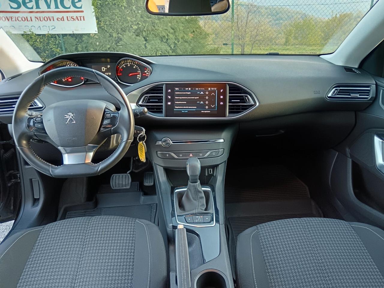 Peugeot 308 1.6 BLUEHDI 120CV NEOPATENTATI