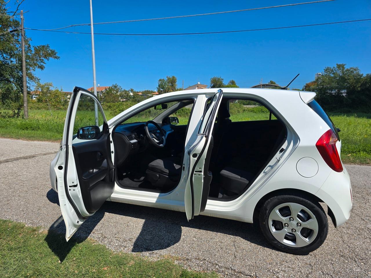 Kia Picanto 1.0 Con GARANZIA - NEOPATENTATI
